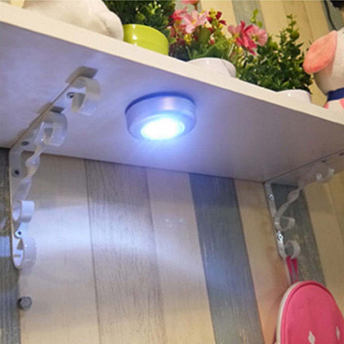 Kablosuz Spot Pilli Dokunmatik Led Lamba 3 Ledli Dolap Lambası