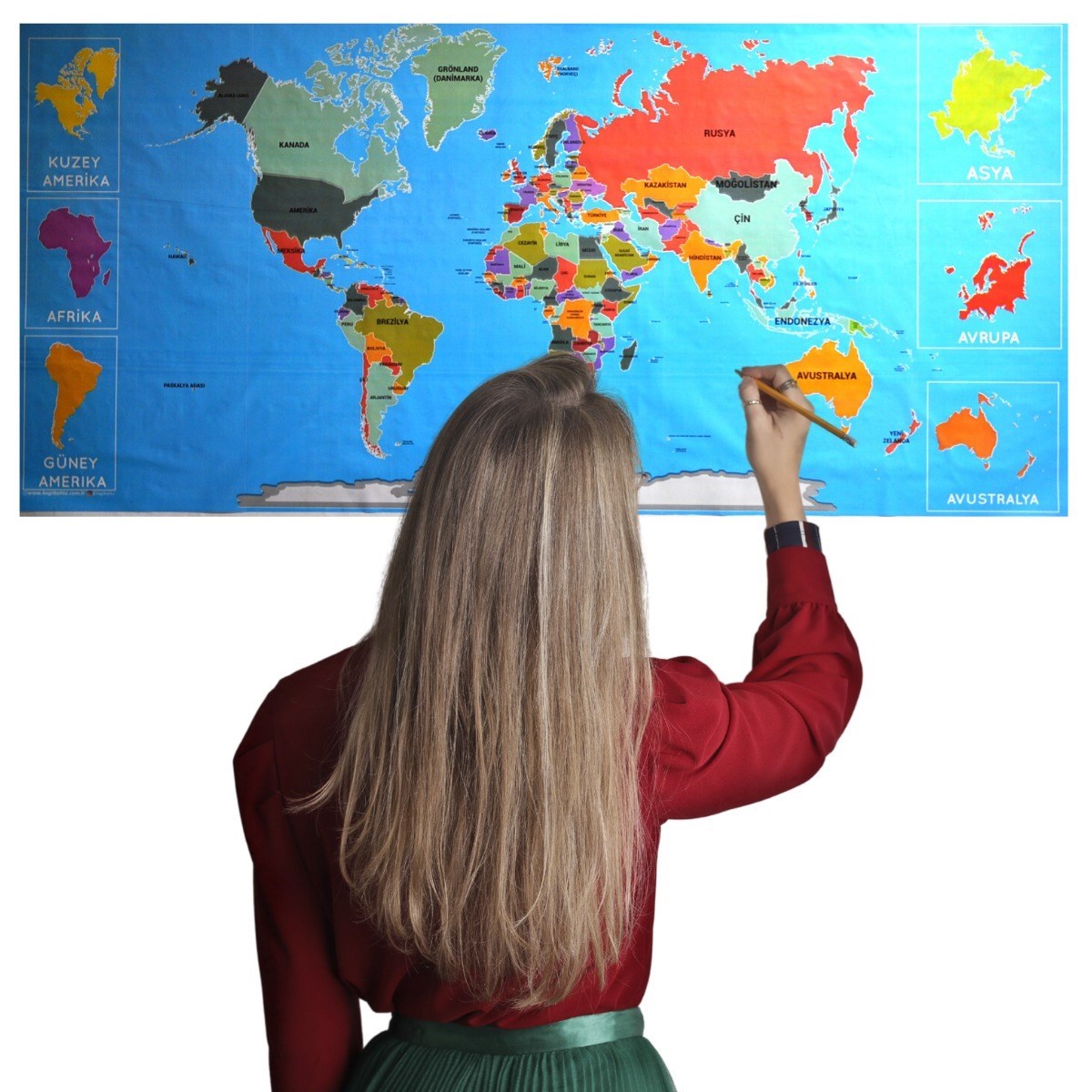 Renkli Atlas Dünya Haritası Manyetik Yapıştırıcı Gerektirmeyen Duvar Stickerı 118 CM * 56 CM