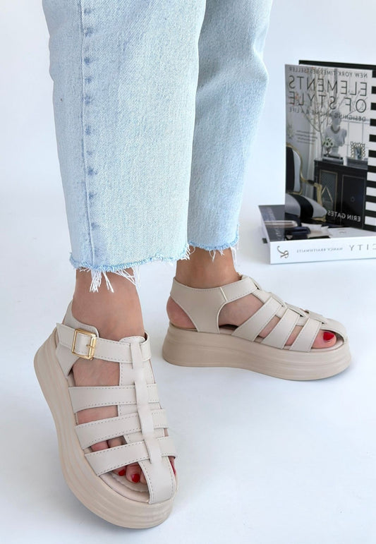 Toten Bej Cilt Kemerli Sandalet