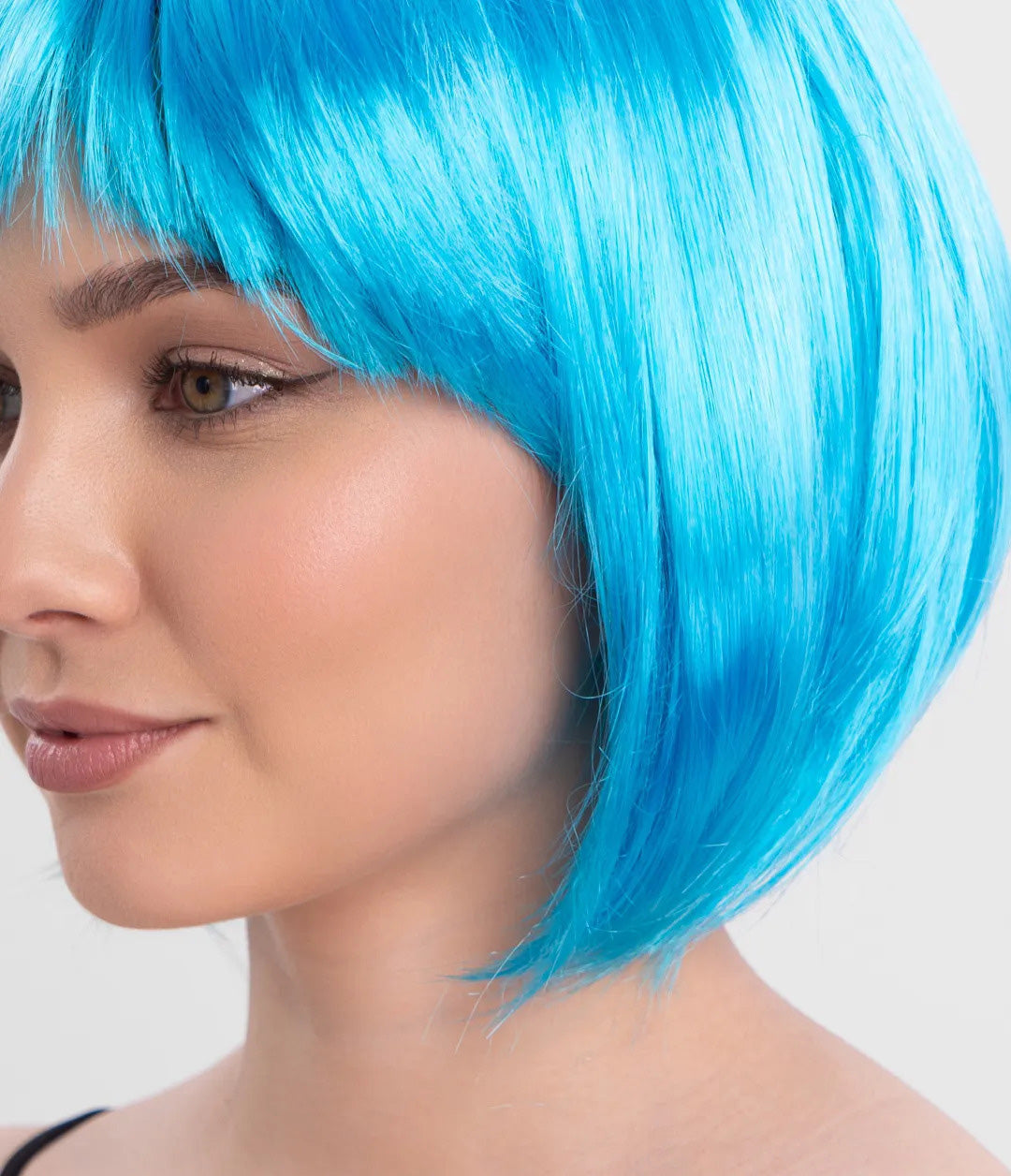 Turkuaz Renk Parti Peruğu Küt Saç