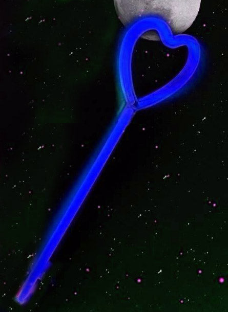 Karanlıkta Yanan Glow Partisi Kalp Şekilli Asa Sopa 6 Renk 6 Adet