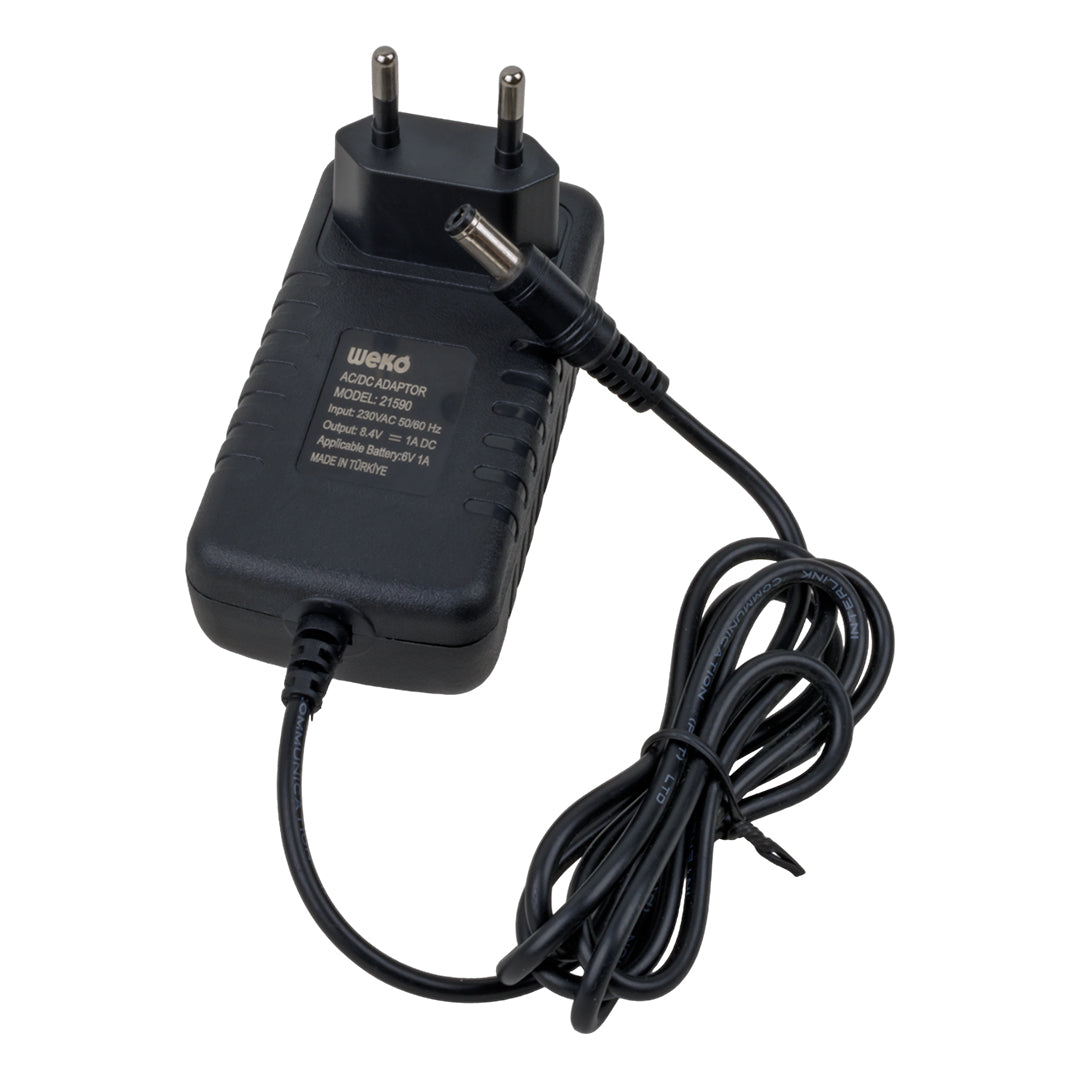 8.4 VOLT - 1 AMPER - 8.4 WATT 5.5*2.5 UÇLU LİTYUM PİL LEDLİ YERLİ ÜRETİM ŞARJ ADAPTÖRÜ (OUT:6V-1A)